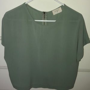 Zipper back, short sleeve blouse
